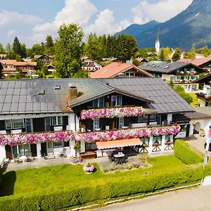 Gaestehaus Immenhof ** Oberstdorf